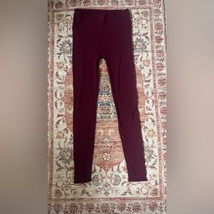 Maroon Lululemon leggings size 0 with mesh detailing on sides!